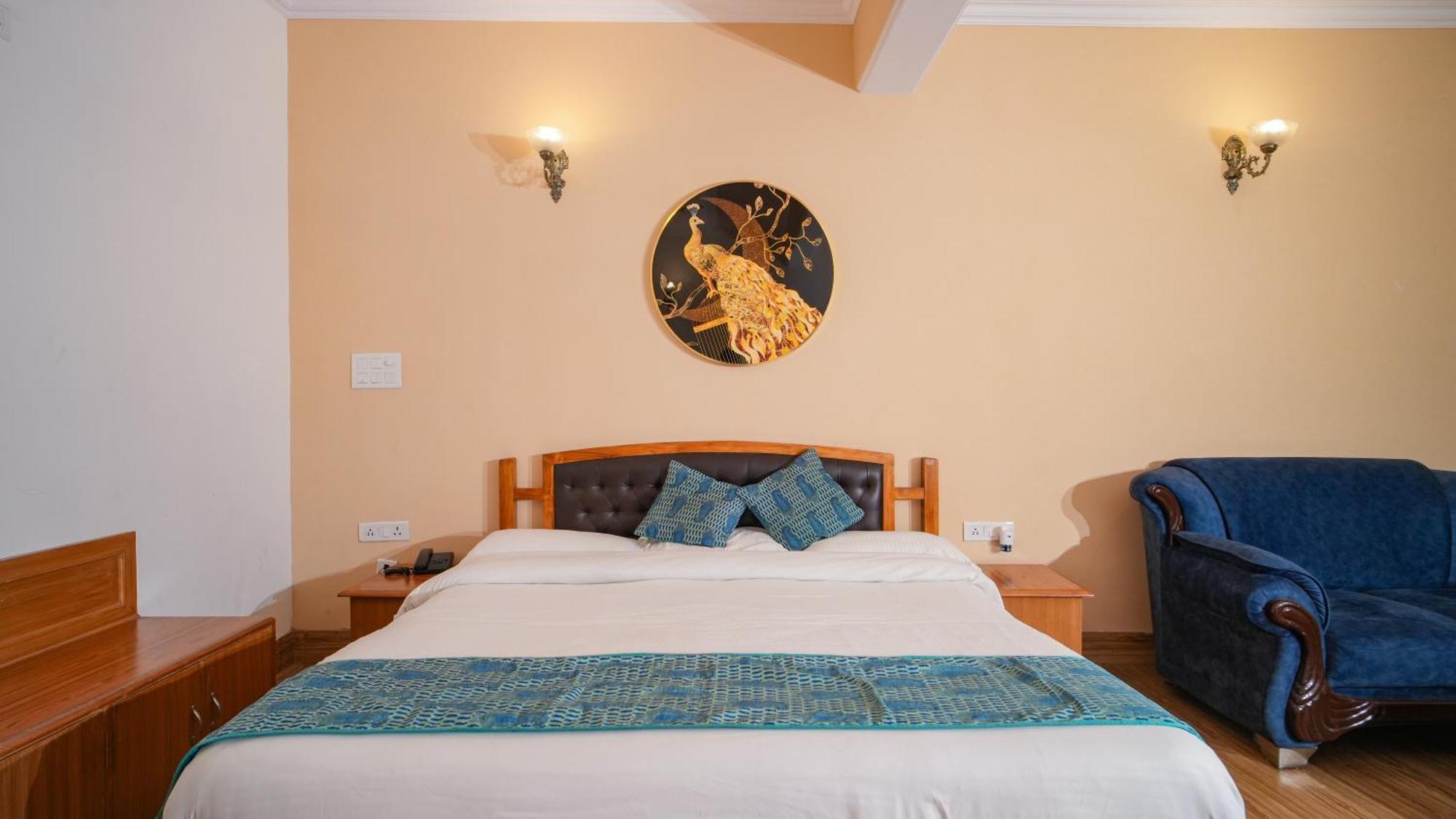 Neelesh Inn- A Luxury Lake View Hotel- 20 Kms From Nainital Bhimtal Luaran gambar