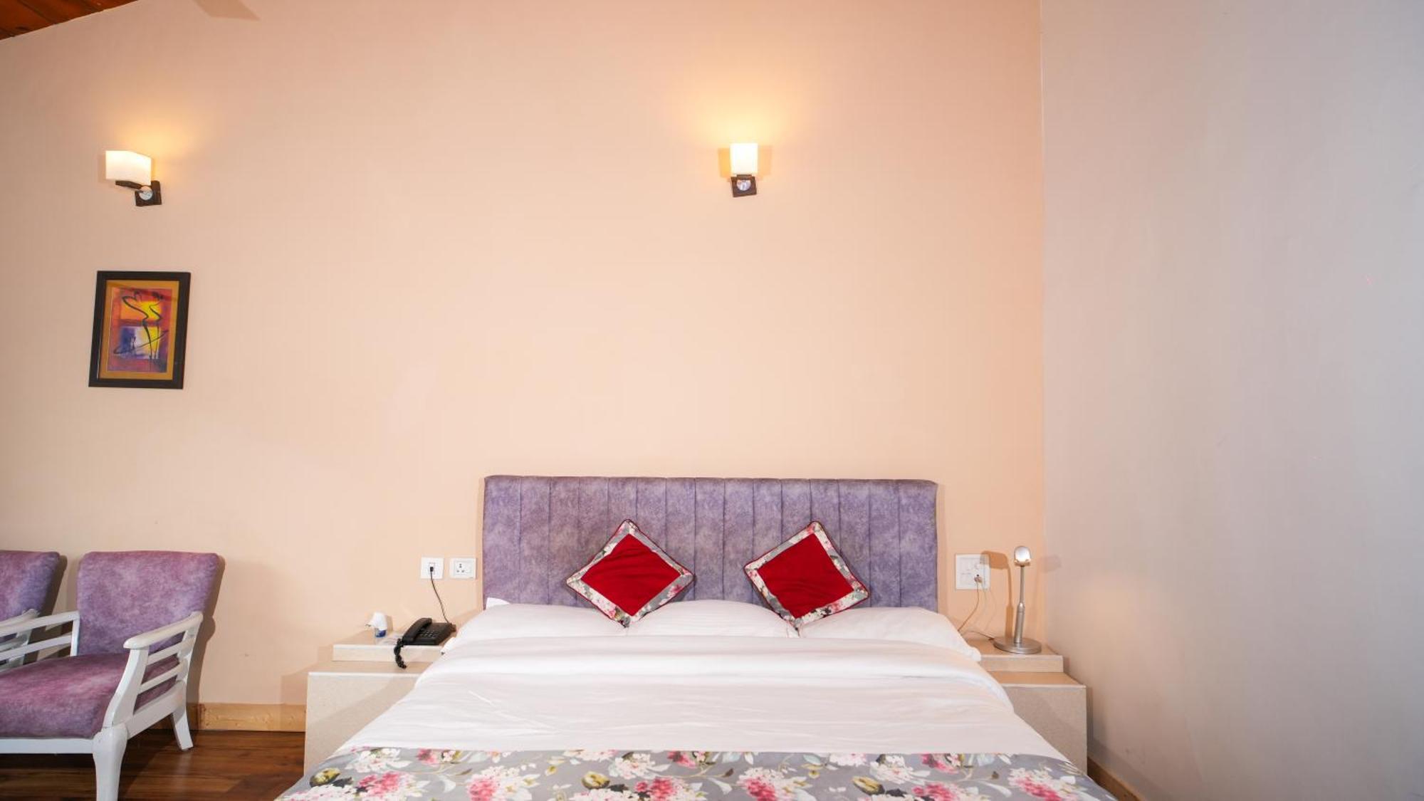 Neelesh Inn- A Luxury Lake View Hotel- 20 Kms From Nainital Bhimtal Luaran gambar