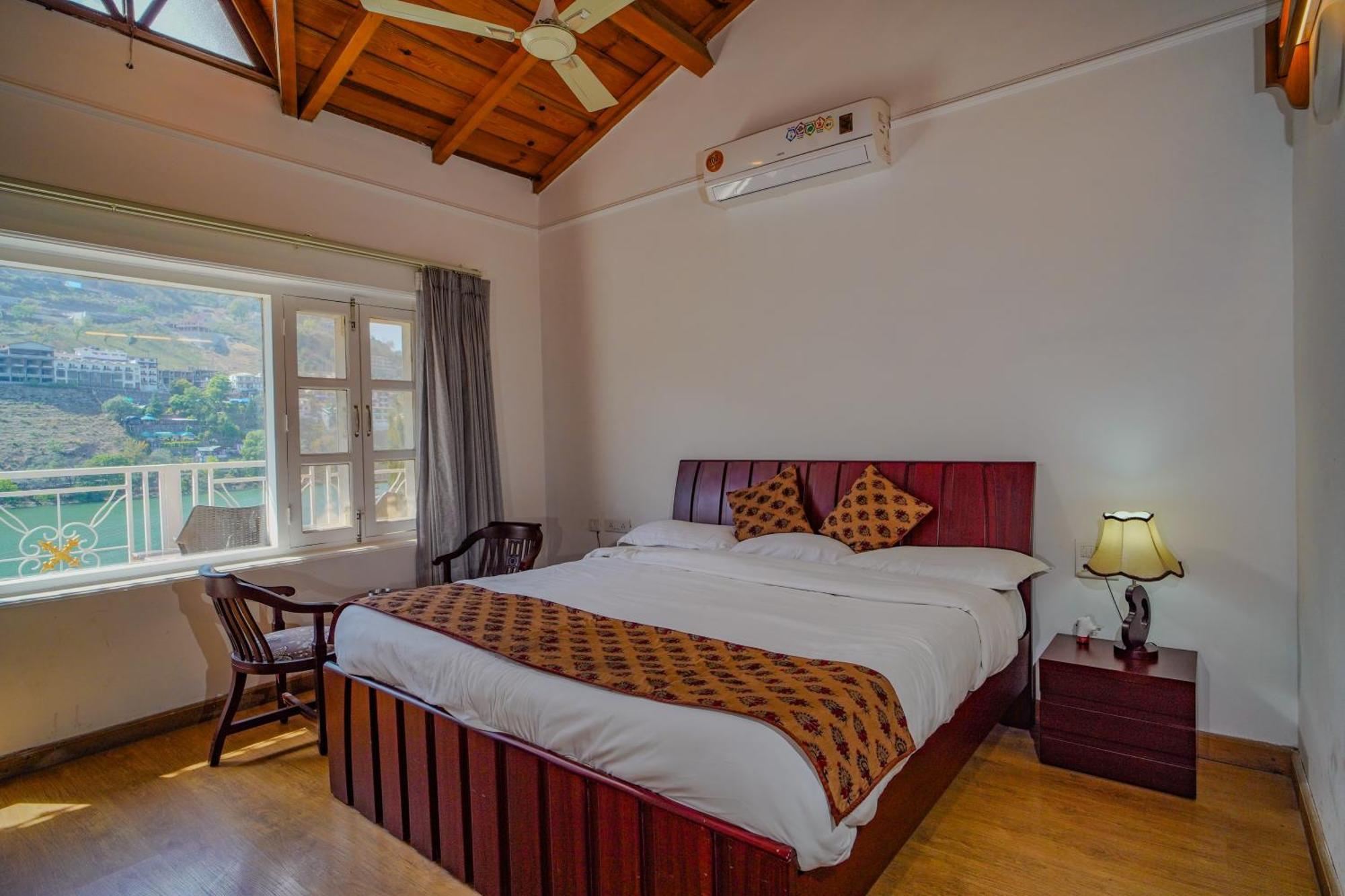 Neelesh Inn- A Luxury Lake View Hotel- 20 Kms From Nainital Bhimtal Luaran gambar