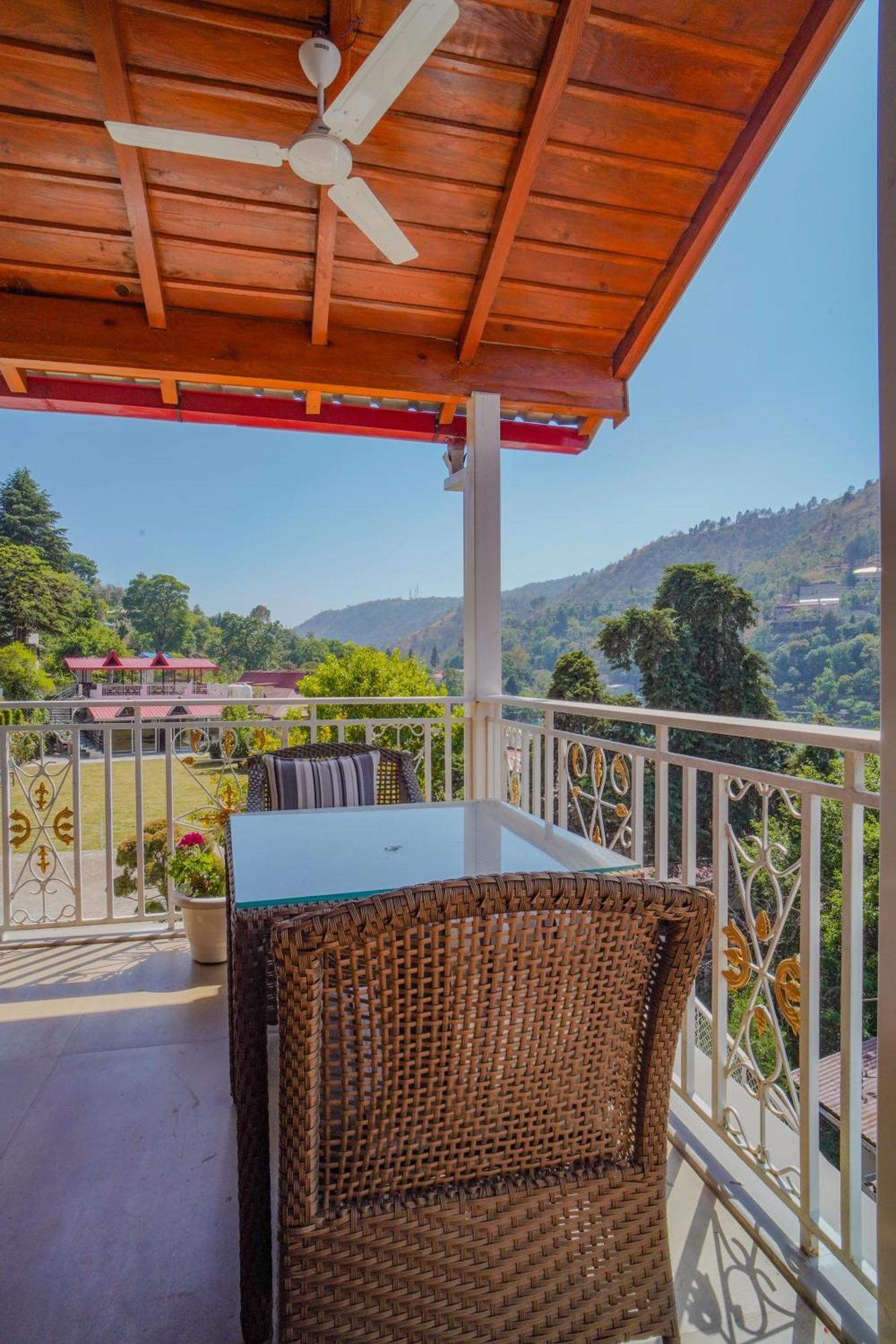Neelesh Inn- A Luxury Lake View Hotel- 20 Kms From Nainital Bhimtal Luaran gambar